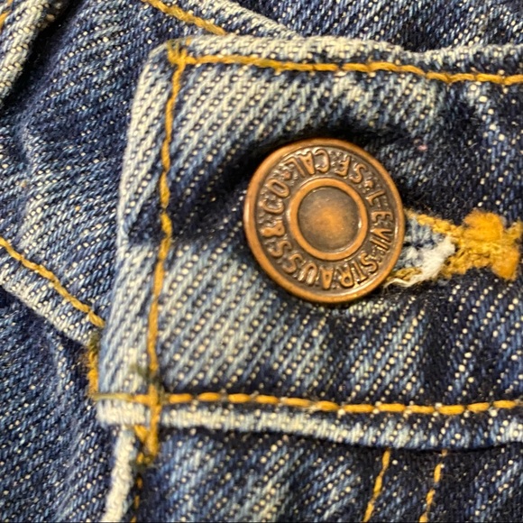 Vintage Levi’s 512 Red Tab high waisted denim shorts,  original tags attached - Picture 6 of 13